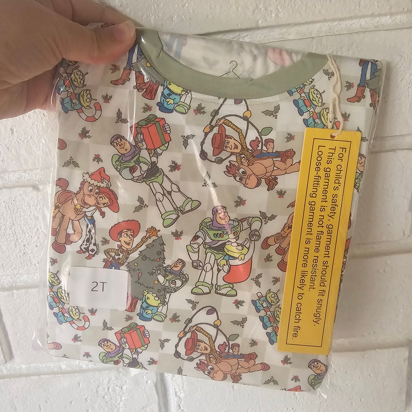 Christmas Friends Youth 2 pc Jammies